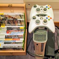 X-BOX 360 CON JOYSTICK E GIOCHI