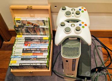 X-BOX 360 CON JOYSTICK E GIOCHI