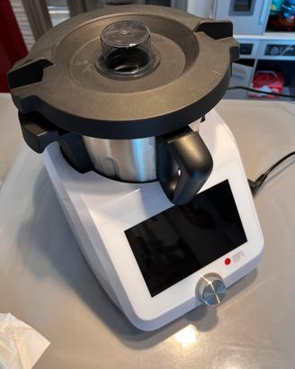 Monsieur Cuisine Smart SilverCrest usato 2 volte