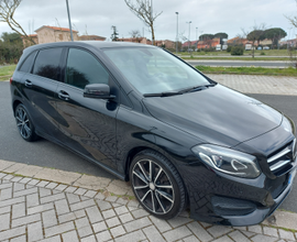 Mercedes B200 4Matic Automatic Premium