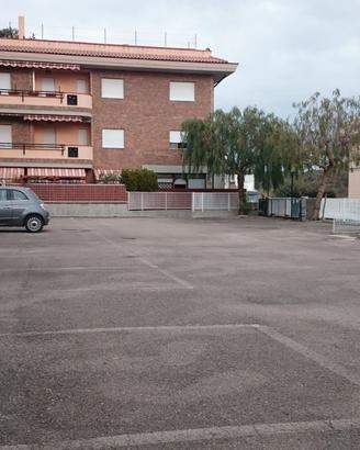 Appartamento con posto auto da settembre a giugno