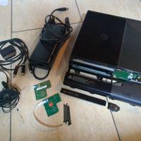 Xbox 360 E (2013) semi-funzionante