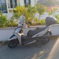 Kymco Agility 300