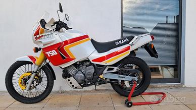 Yamaha XTZ 750