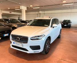 Volvo XC 90 MOMENTUM PRO B5 (d) Geartronic AWD 7 p
