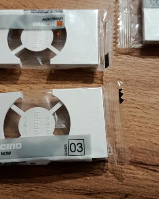 BTicino Living Now cover presa 2 Moduli