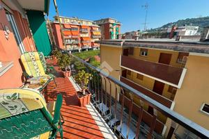 2 LOCALI A RAPALLO