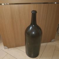 bottiglia di vetro gigante 