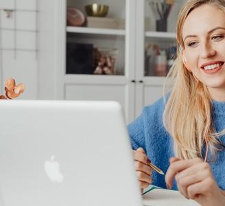 Lavoro online da casa senza esperienza