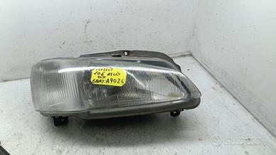 FARO ANTERIORE DESTRO PEUGEOT 106 2Â° Serie (96>)