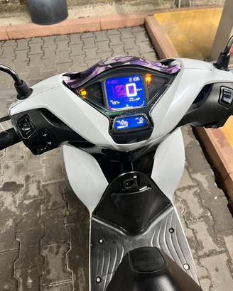 SH125 ABS