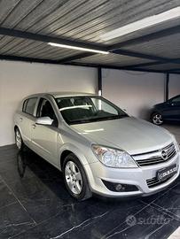 Opel Astra 1.4 16V GPL-TECH 5 porte Enjoy