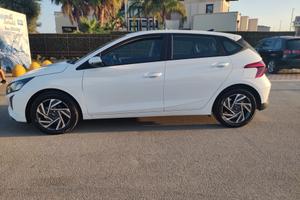 Hyundai i20 1.2 MPI MT ConnectLine