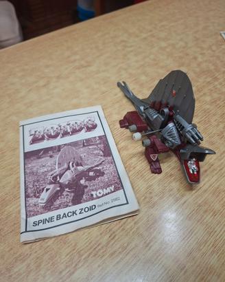 2 Zoids (Spine Back e Hellrunner)