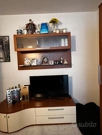 IN REGALOMobile TV e vetrina b