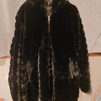 Pelliccia nera ecologica donna