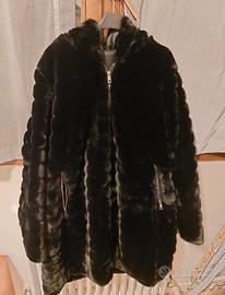 Pelliccia nera ecologica donna