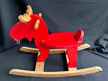 Cavallo a dondolo in legno vintage per bambini
