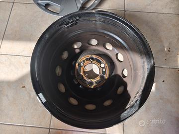 4 cerchi in acciaio Ford  mis 16 a 5 bulloni