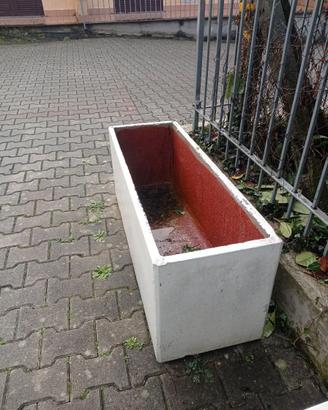 Fioriere in cemento