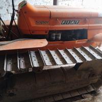TRATTORE FIAT 605 cingolato