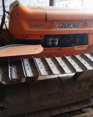 TRATTORE FIAT 605 cingolato