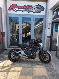 Kawasaki ER 6N 2014 Patente A2