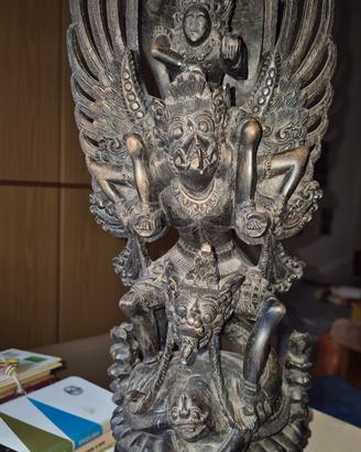 Scultura balinese Vishnu Garuda intagliata