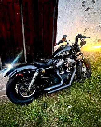 Harley Davidson Sportster 48