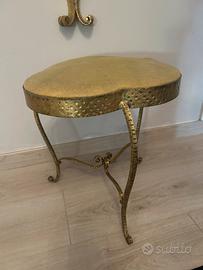 Pouf veneziano cesellato con seduta damascata oro