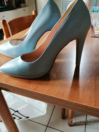 Eleganti scarpe decolletè turchese