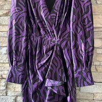 Vestito animalier viola lucido