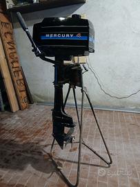 Motore fuoribordo Evinrude4