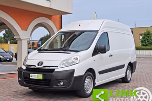 TOYOTA Proace 2.0 D Furgone Lounge 12q L2H2