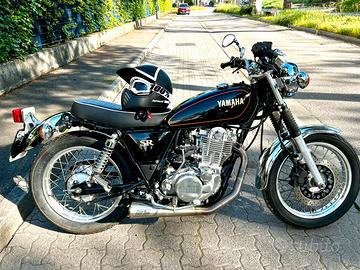 Yamaha sr400