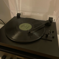 Pro-ject A1 giradischi