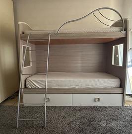 LETTO A CASTELLO + 2 CASSETTI E 1 MATERASSO