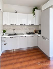ARREDAMENTO COMPLETO