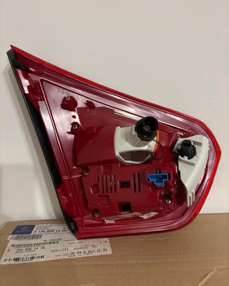 Fanale posteriore destro Mercedes GLA  X156