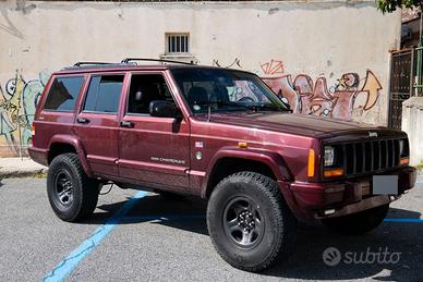 Jeep xj 2,5 VM 2002