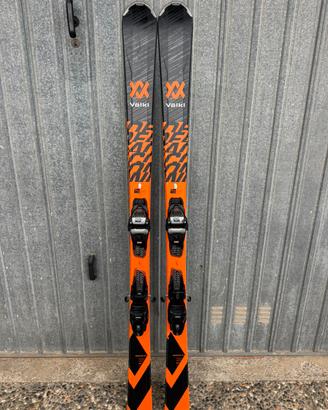 Sci Völk Deacon XT 161 2024 + attacchi