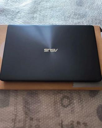 Asus VivoBook Azerty 17,3"