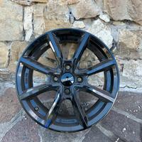 Cerchi in lega Dezent 16’’