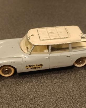 Dinky toys Citroen Break 1\43