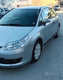Citroen C4 coupé 