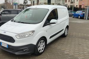 Ford Transit Courier 1.5 TDCi