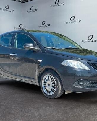 Lancia Ypsilon 1.2 69 CV 5 porte Gold - PREZZO REA
