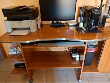 Scrivania PC - Ufficio con 4 ripiani e ruote 