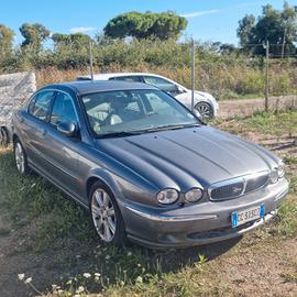 auto jaguar v6  3.0  4x4