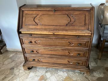 scrivania secretaire in legno con ribalta